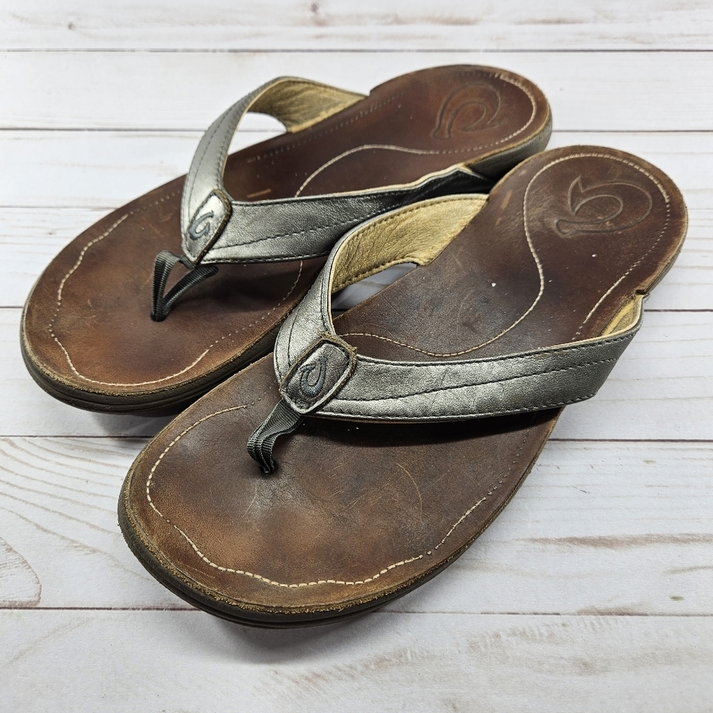 Olukai Womens Kumu Flip Flop Sandals Metallic Silver Thong Slip On Shoes Size 10
